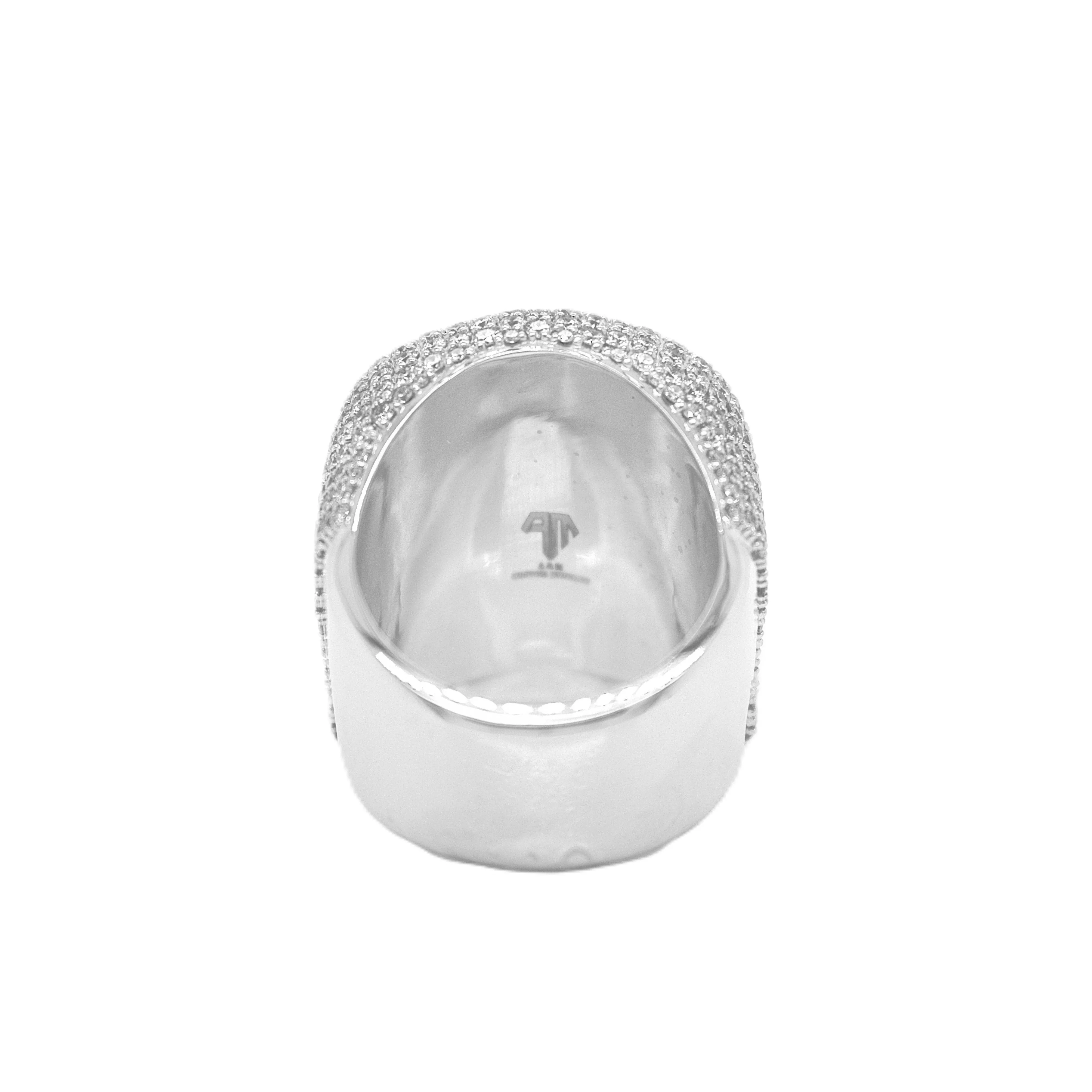 10K White Gold 3D Skull Ring 8.10 CT 1.28"