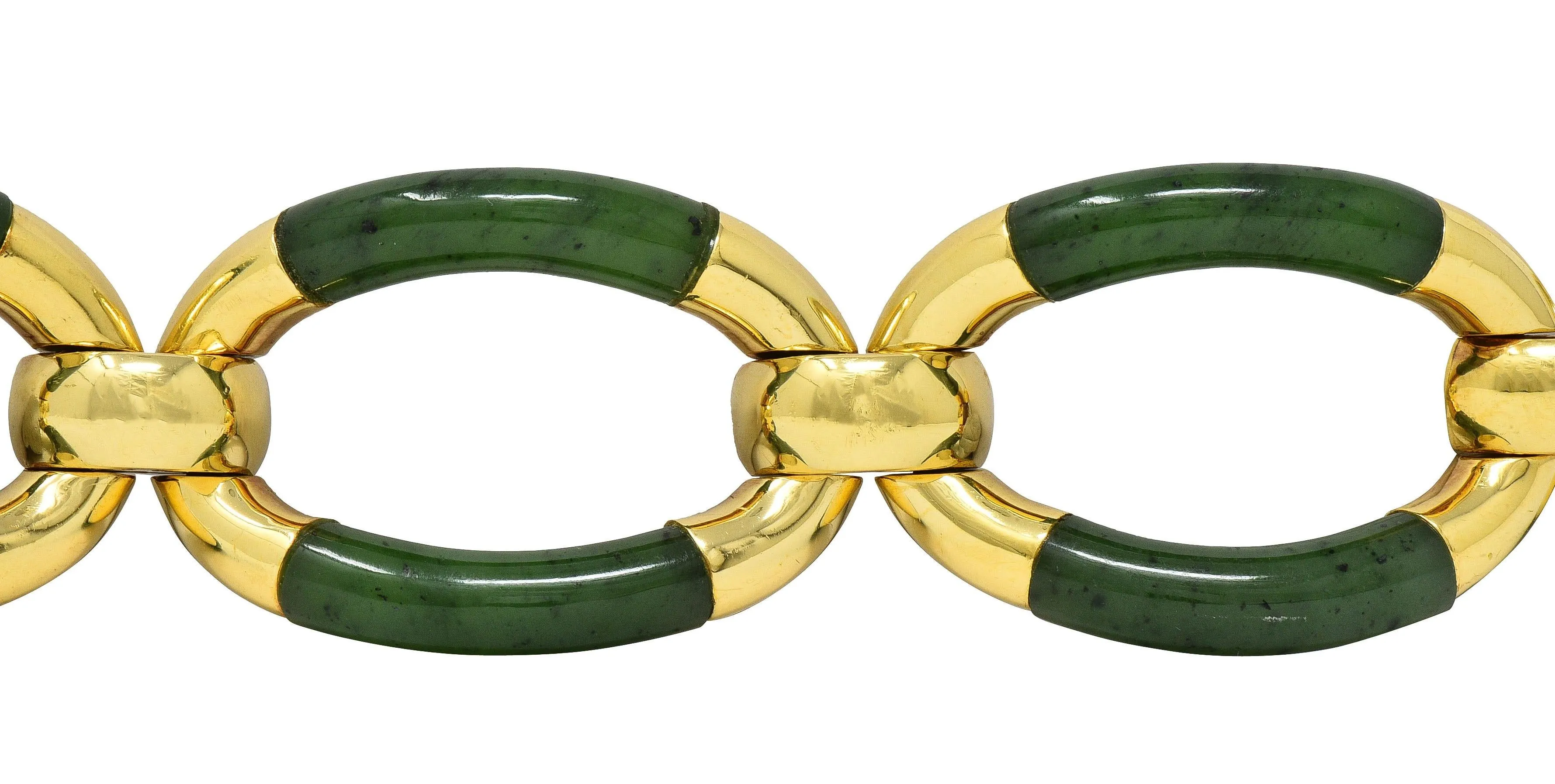 1970's Nephrite Jade 18 Karat Yellow Gold Vintage  Oval Link Bracelet