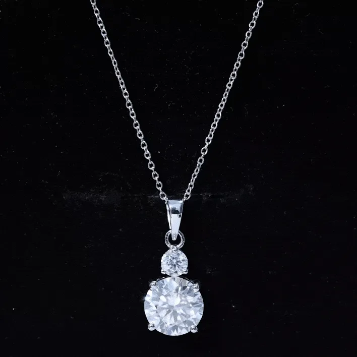 2.75 CT Minimal Round Shape Moissanite Solitaire Pendant