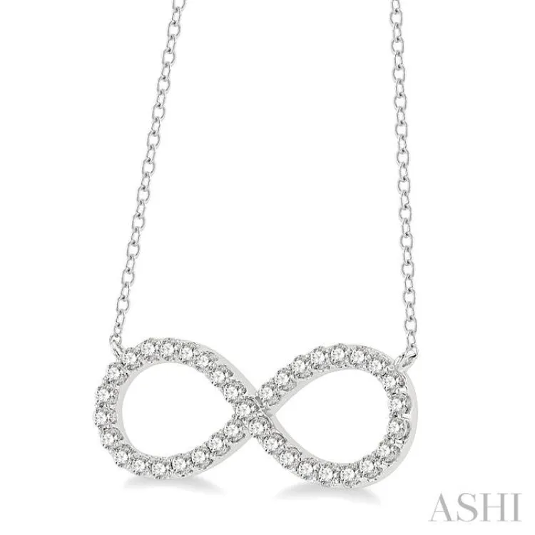 3/4 ctw Round Cut Diamond Infinity Necklace in 14K White Gold