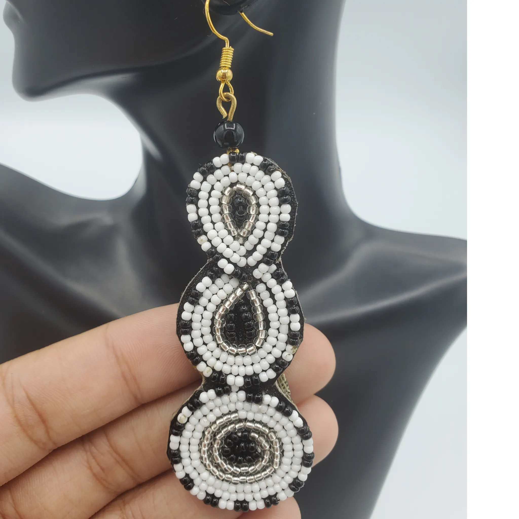 Beaded Collar Jewelry SET, Black & White