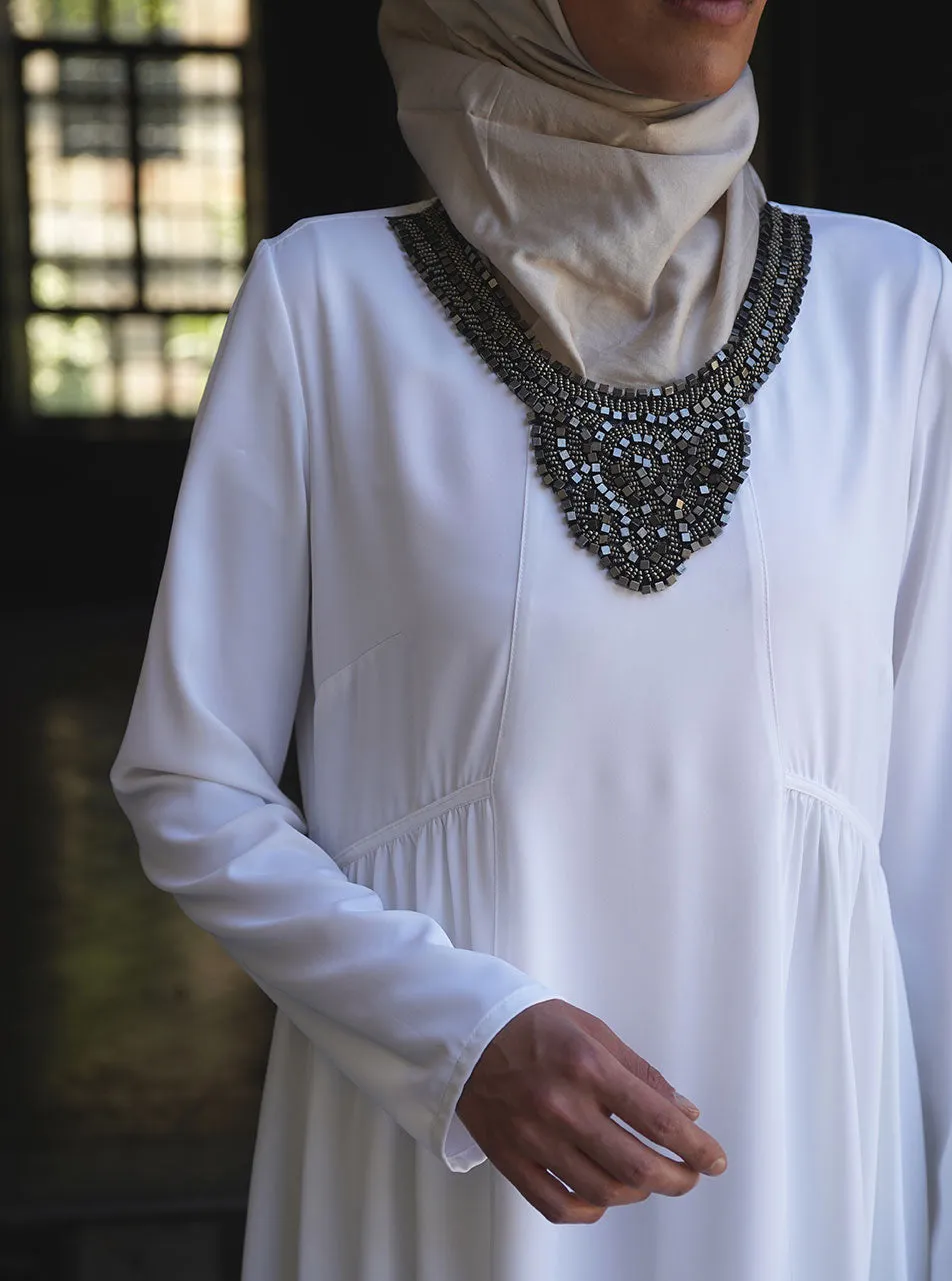 Beaded Necklace Abaya