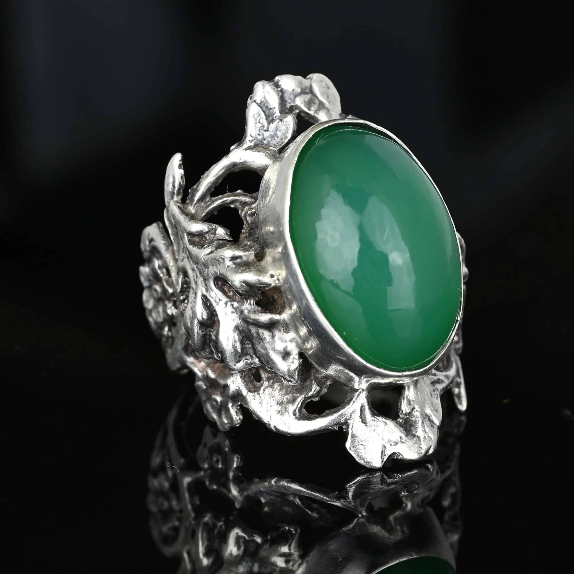 Bold Silver Arts & Crafts Style Chrysoprase Ring