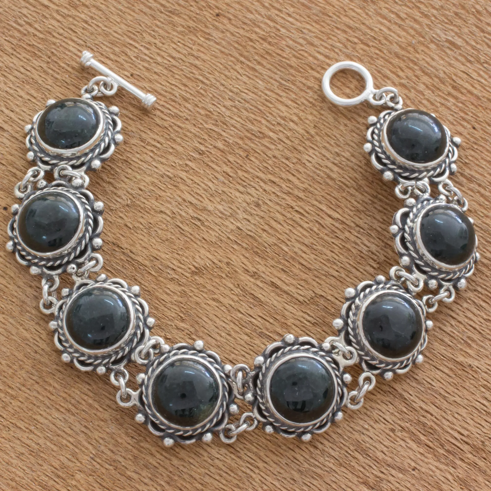 Hand Made Sterling Silver Link Jade Bracelet - Antigua Sun | NOVICA