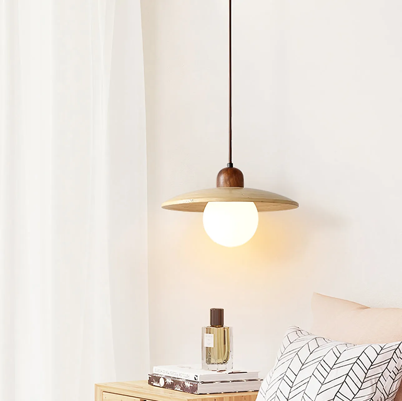 Molly Pendant Lamp