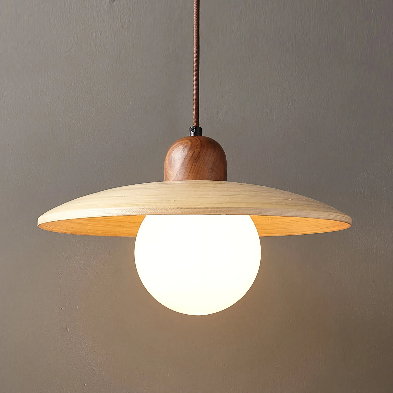 Molly Pendant Lamp