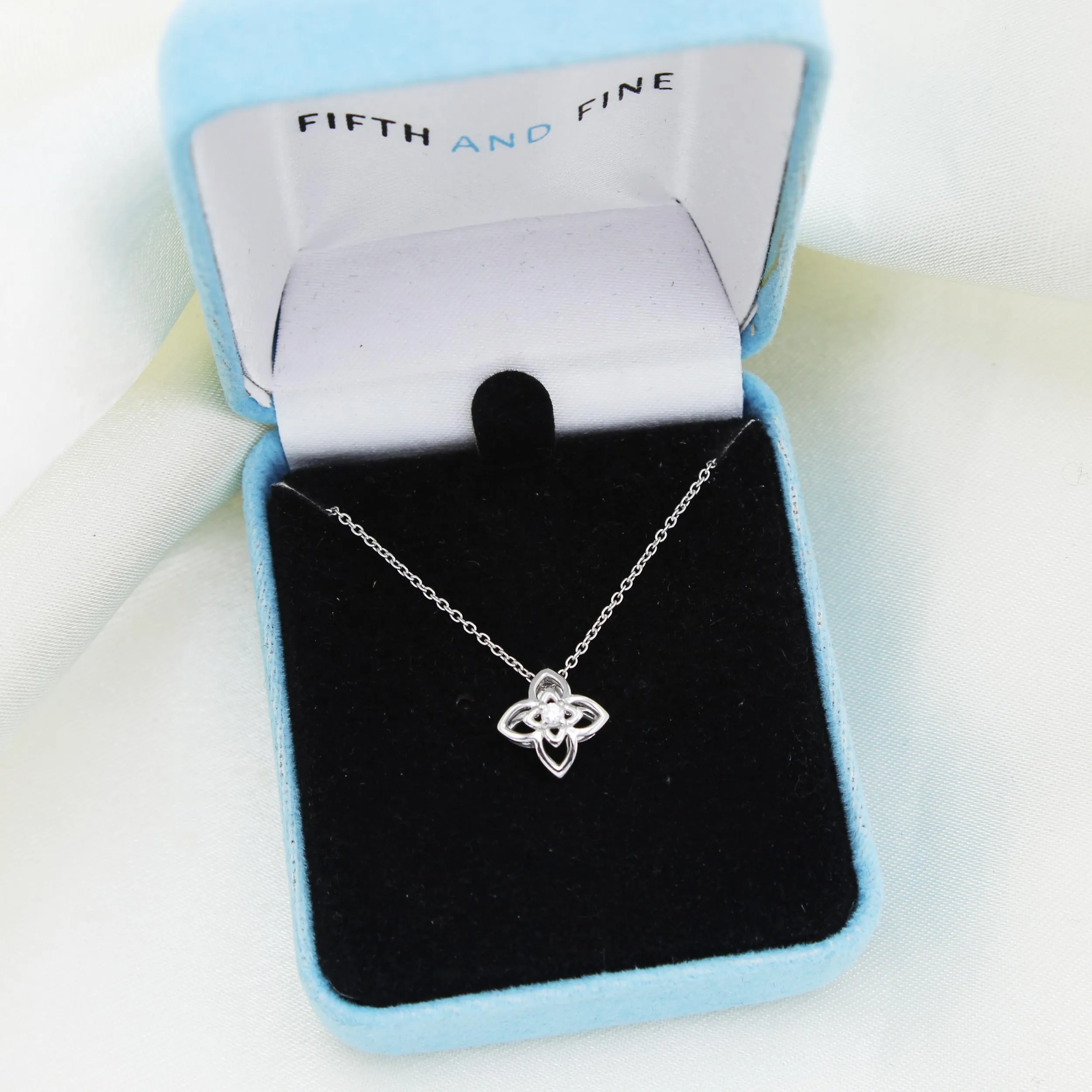 Open Flower 1/40 Cttw Natural Diamond Pendant Necklace set in 925 Sterling Silver