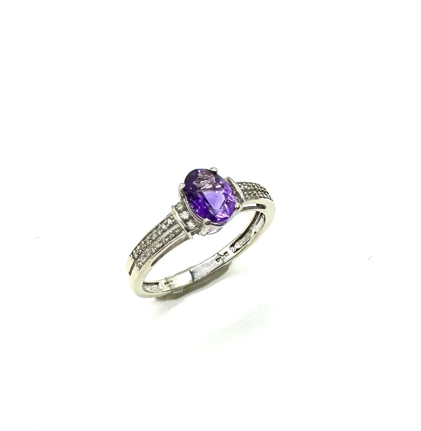 Oval Amethyst W/ Diamond Accent Ring