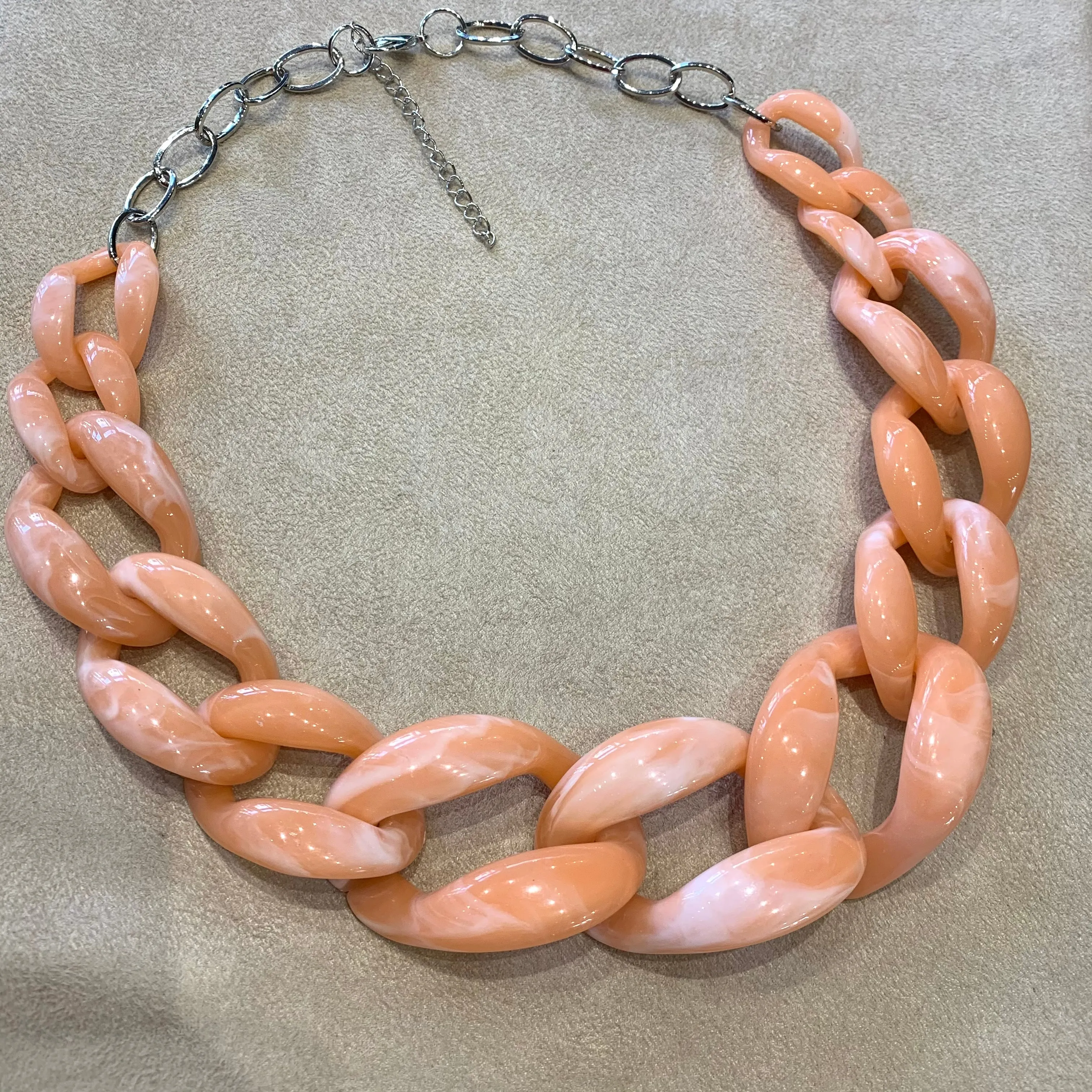 Peach Acrylic chain necklace