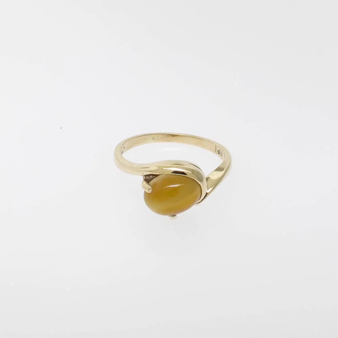 Pre-Owned 10K Yellow Gold Honey Tiger's Eye Ring 7x9mm Cabochon, Size 6, 1.5 DWT