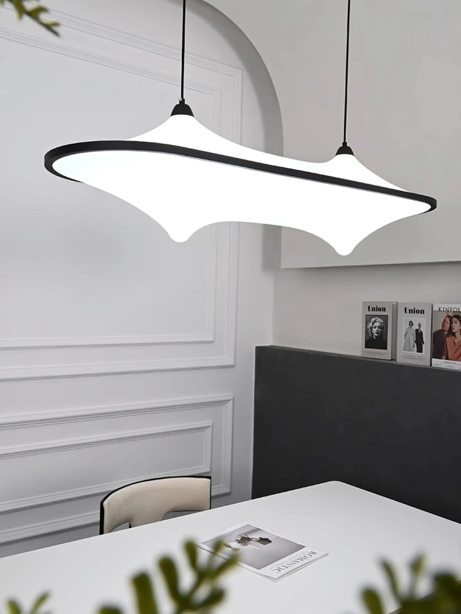 Rilke Pendant Lamp