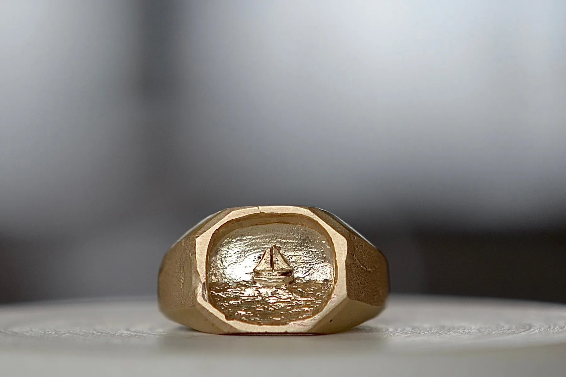 Sailboat Signet