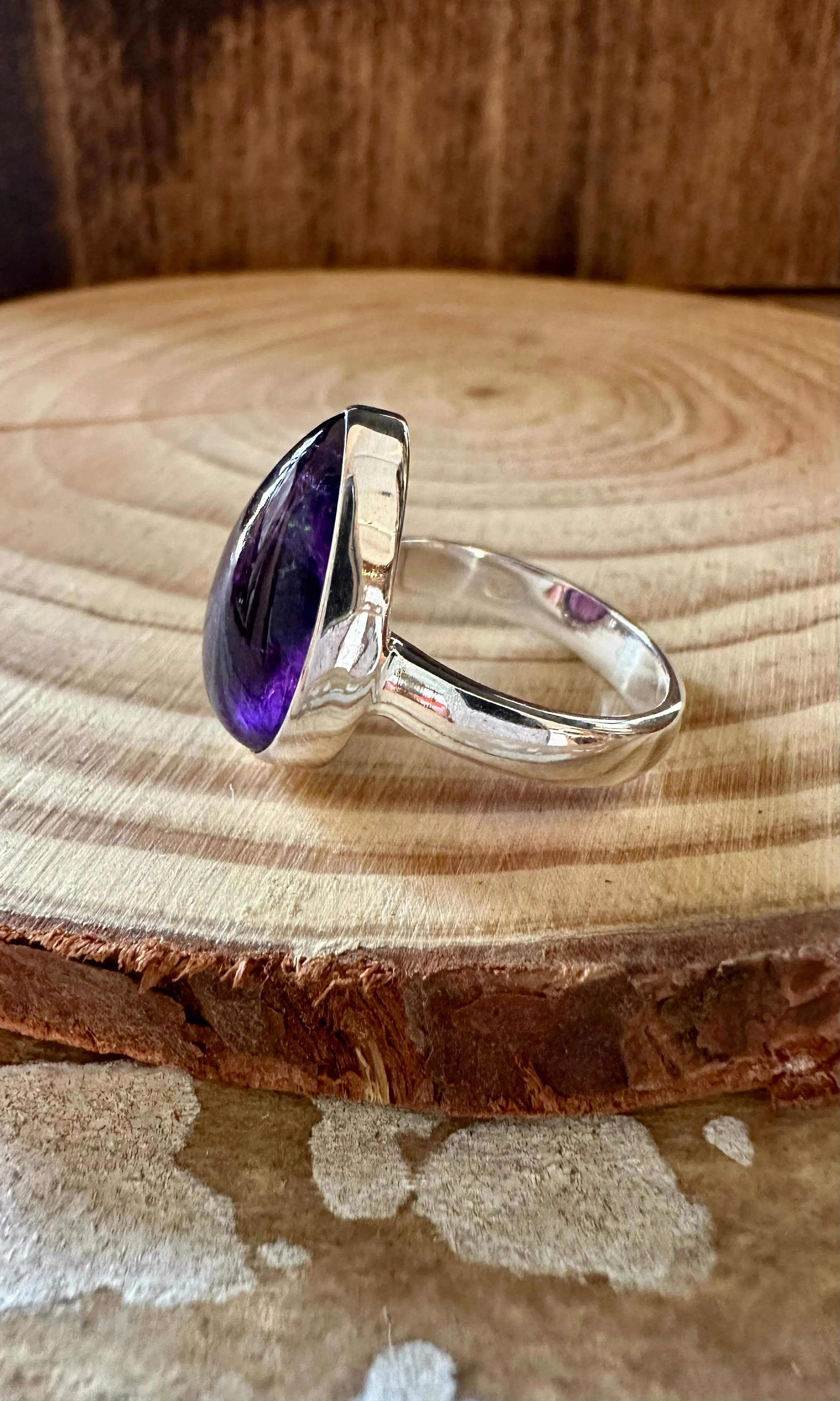 SLIM TEARDROP Amethyst Sterling Silver Ring • Size 7