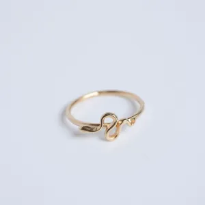 Snake Stacking Ring in 14 Karat Yellow Gold