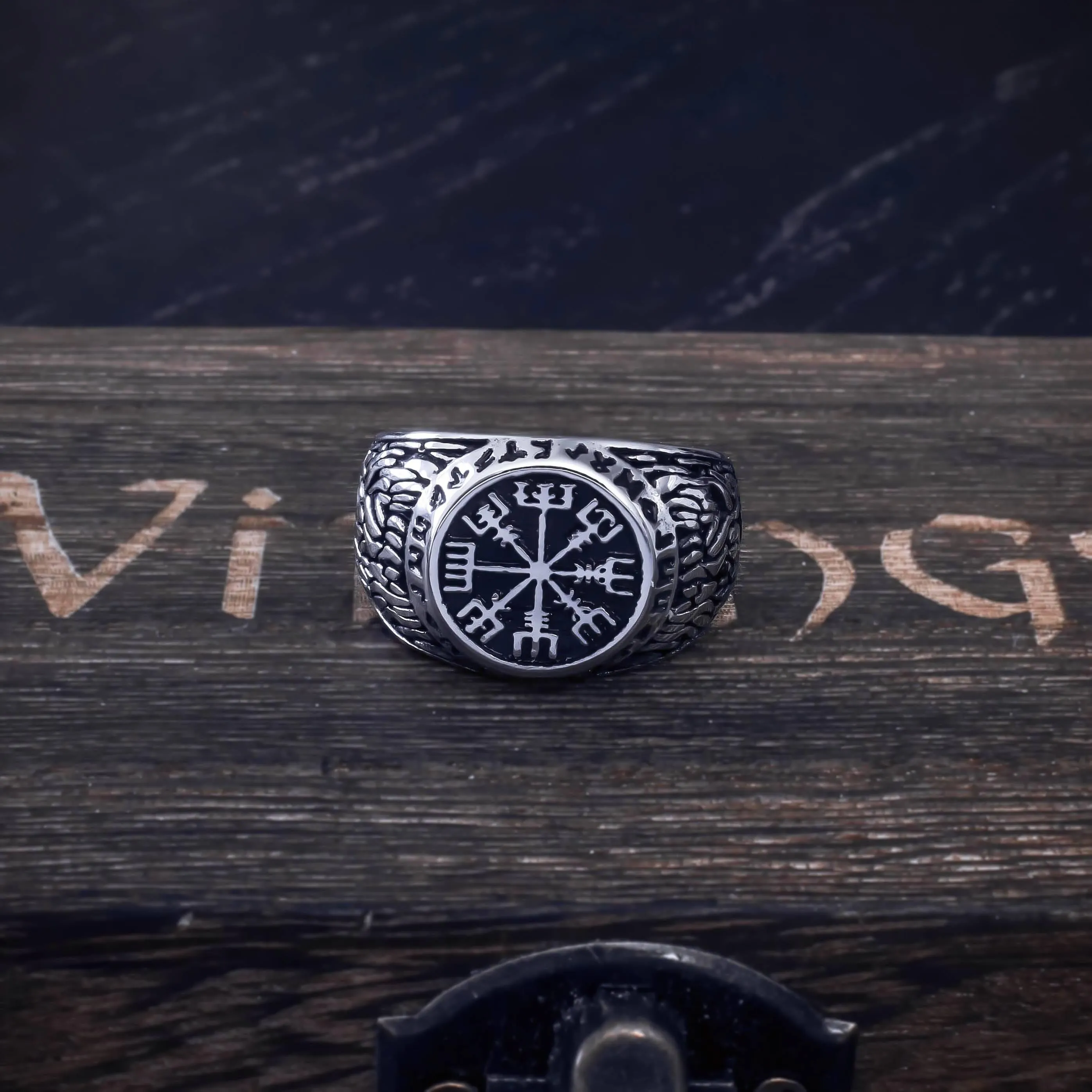 Vegvisir Runed Ring - Stainless Steel