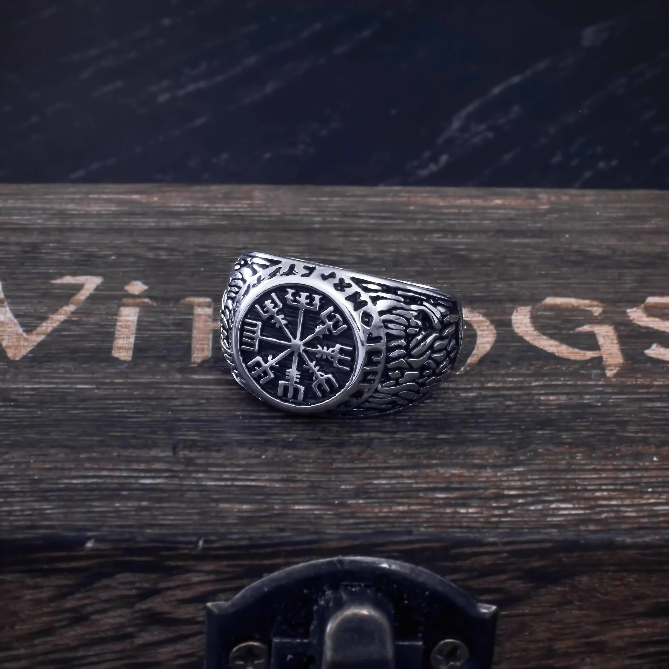 Vegvisir Runed Ring - Stainless Steel