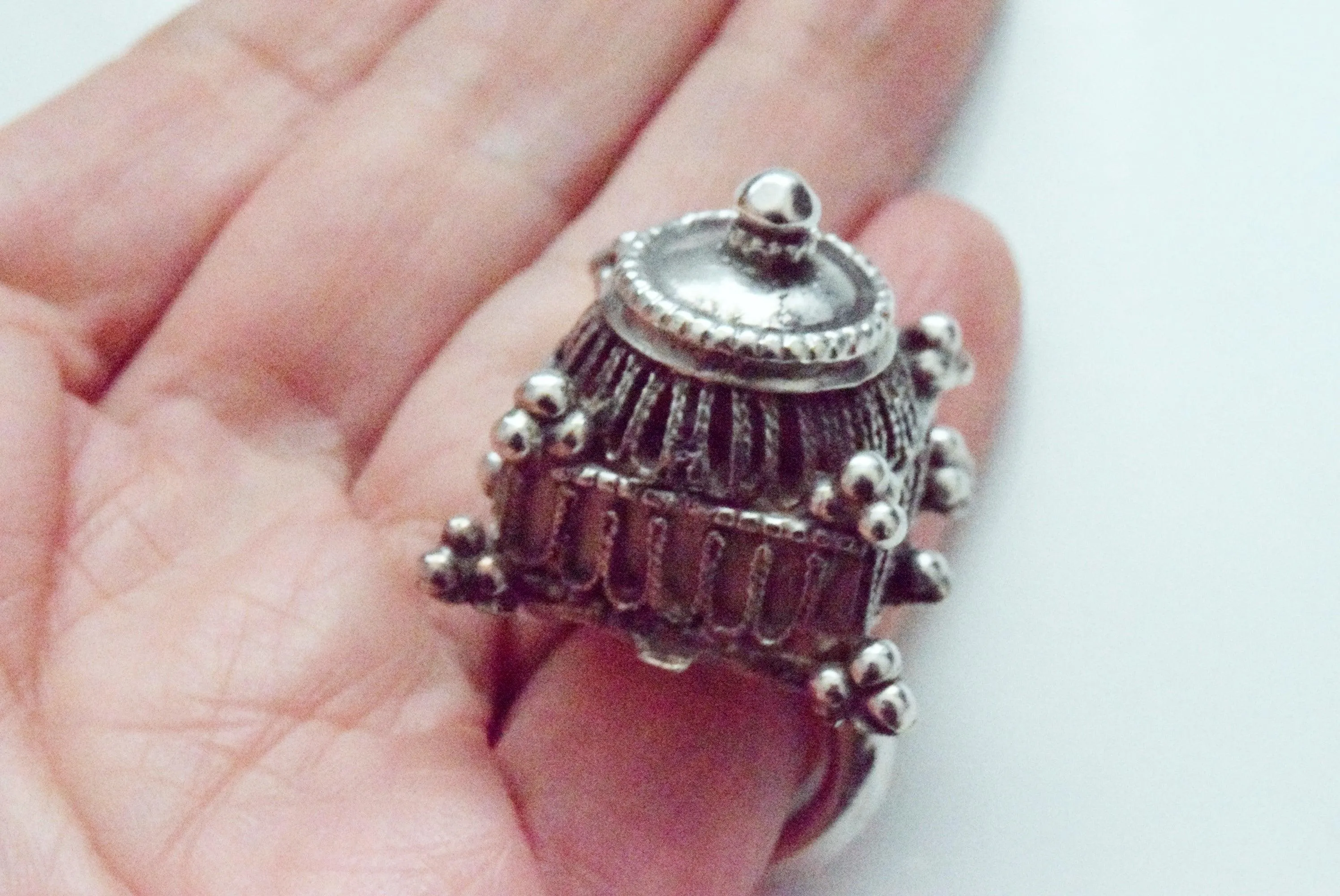 Very Rare Vintage Silver Omani Zar Ring size 6 1/2