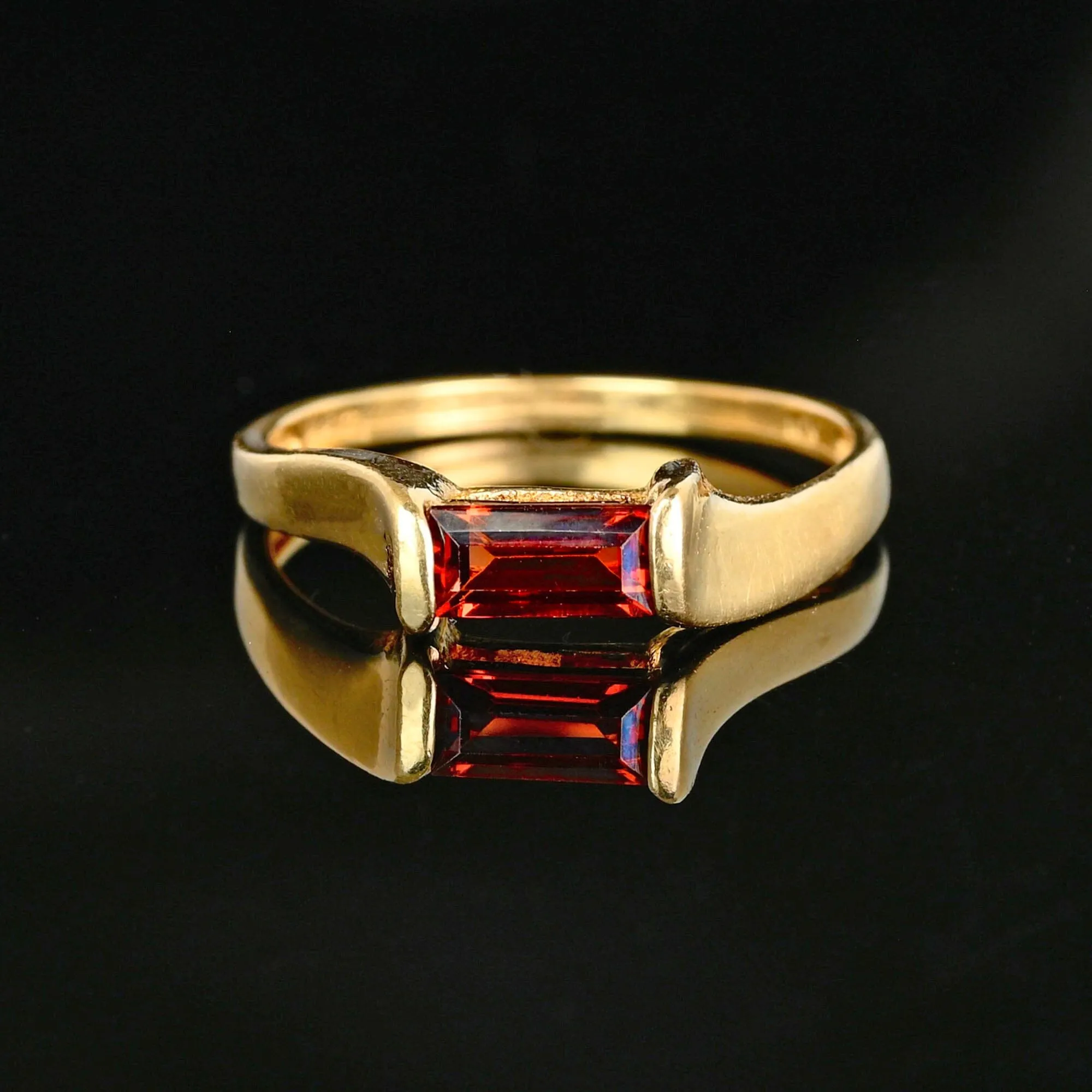 Vintage Gold Baguette Madeira Citrine Ring