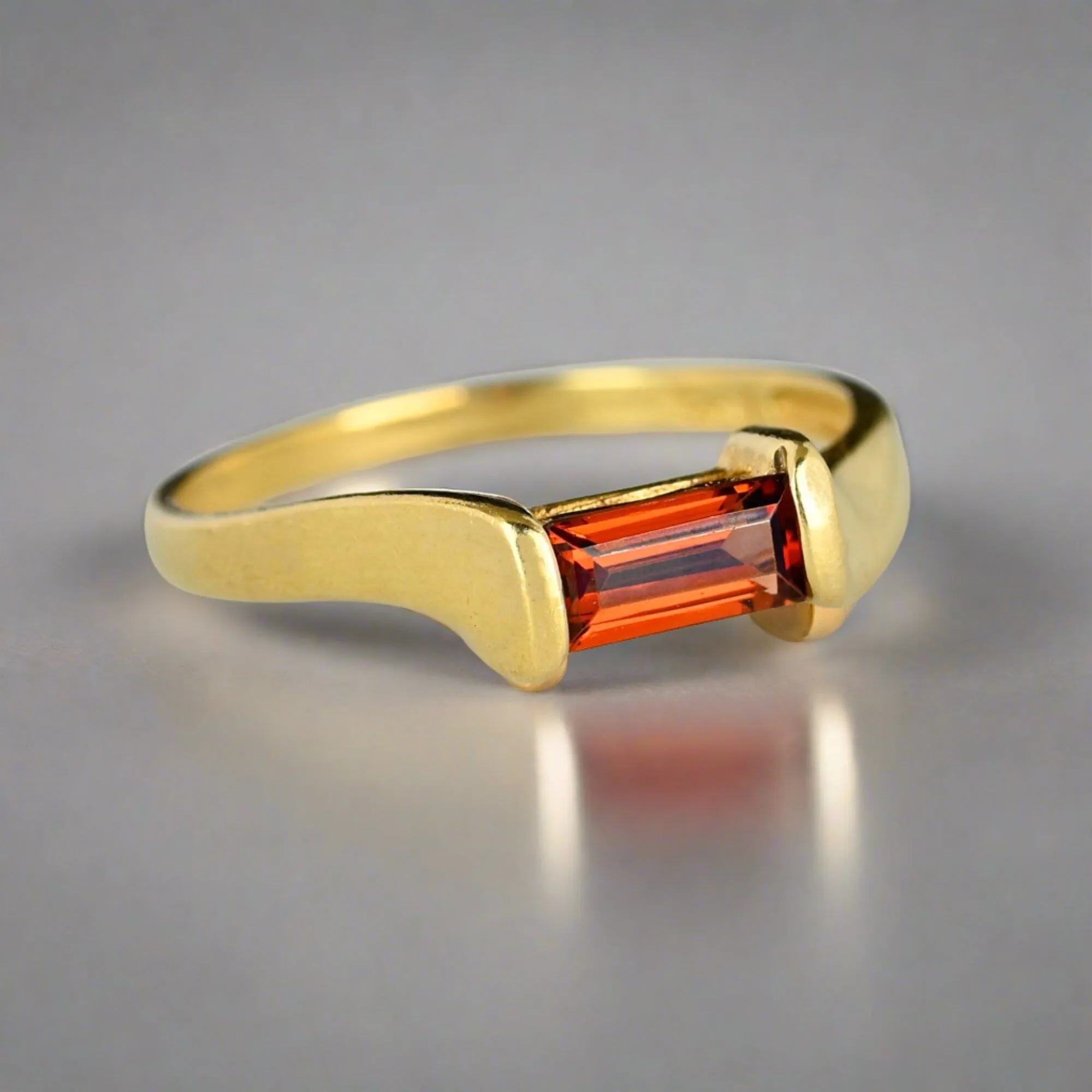 Vintage Gold Baguette Madeira Citrine Ring